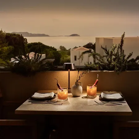 Pierros Hotell